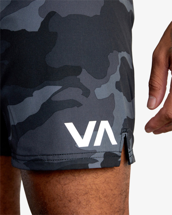 3 Fight Scrapper 17" - Performance Walkshorts for Men Black AVYWS00174 RVCA