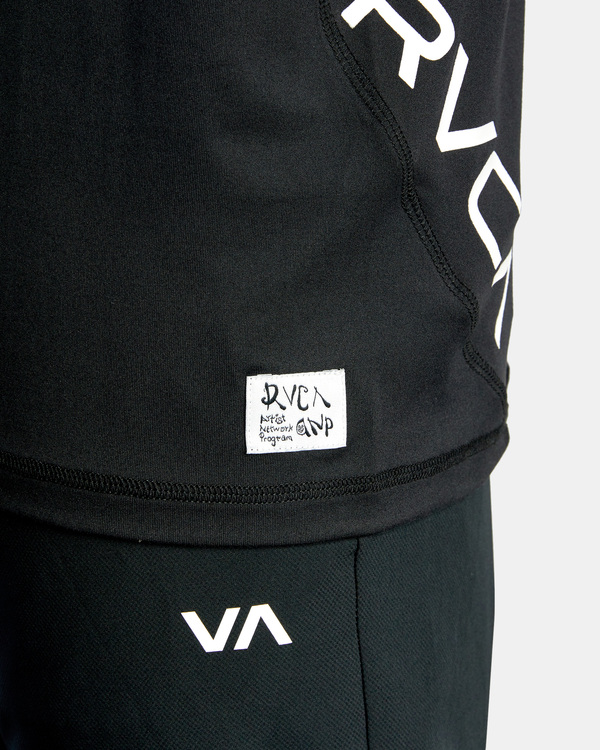 7 Sport Vent Kelsey Brookes - Technical Workout Top for Men  D1KTRARVS2 RVCA