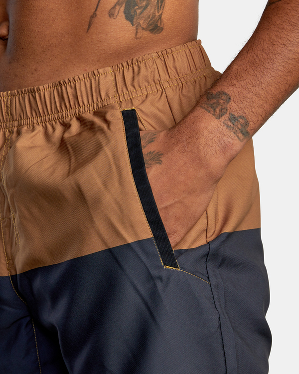 6 Yogger IV Athletic Shorts 17" Blue D4WKMFRVS2 RVCA