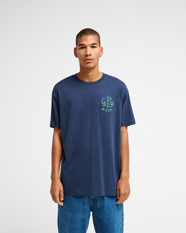 4 Sanctum Blau EVYZT00378 RVCA
