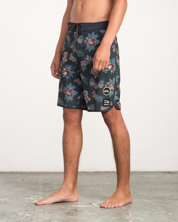 4 MCMILLAN FLORAL TRUNK  H1BSJFRVP8 RVCA
