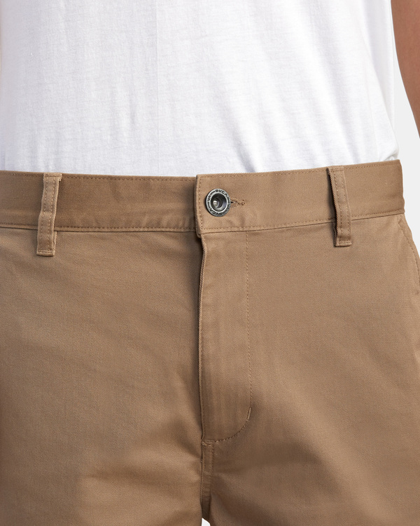 9 Weekend Stretch  - Pantalones cortos elásticos para Hombre Beige H1WKRZRVP8 RVCA