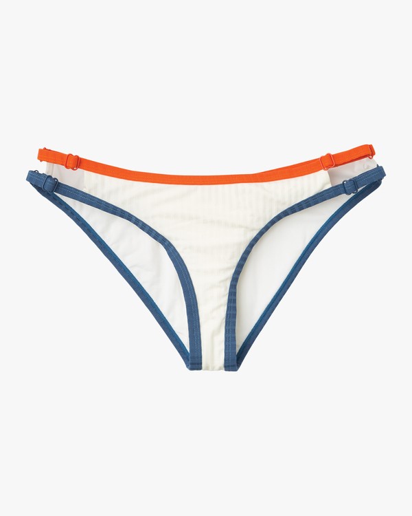 0 JULY MEDIUM  H3SBJNRVP8 RVCA