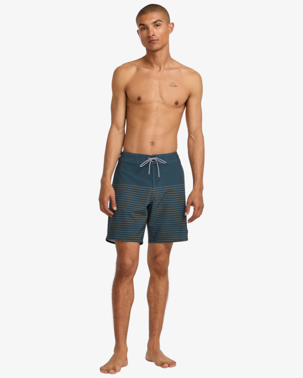 10 Curren Caples Blue M1031RCT RVCA