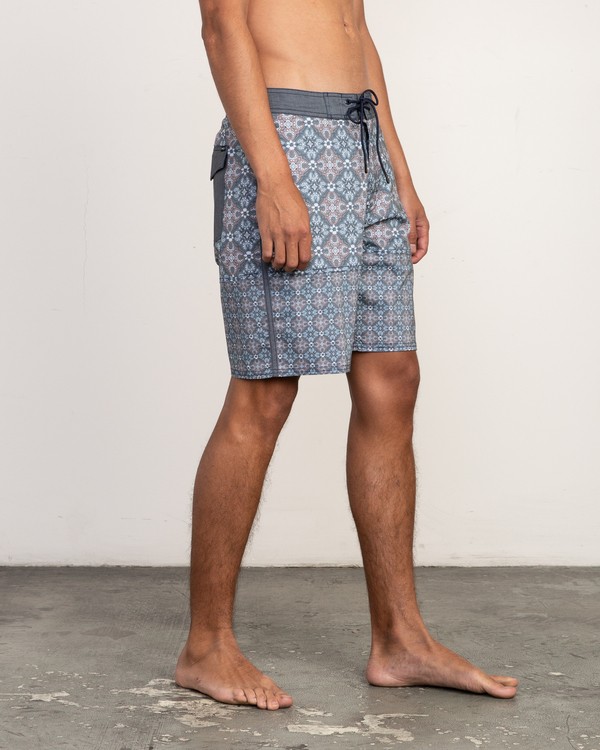 6 Morris Trunk - 19" Boardshorts for Men  N1BSRDRVP9 RVCA
