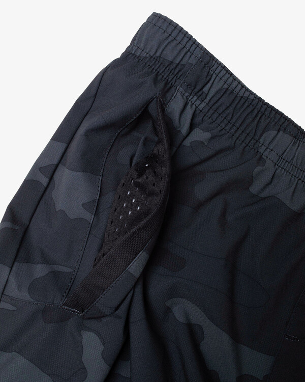 23 VA Sport Yogger Stretch 17" Brown V201TRYS RVCA