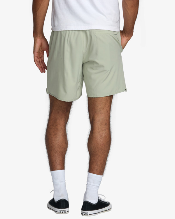 3 VA Sport Yogger Stretch 17" - Performance Shorts für Männer Schwarz V201TRYS RVCA