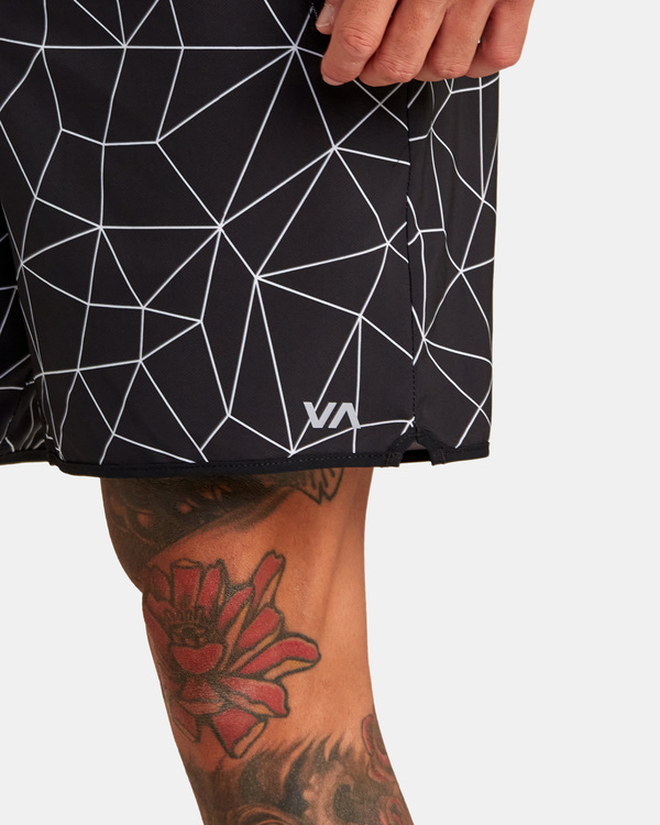 7 VA Sport Yogger Stretch 17" - Performance Shorts für Männer Weiss V201TRYS RVCA