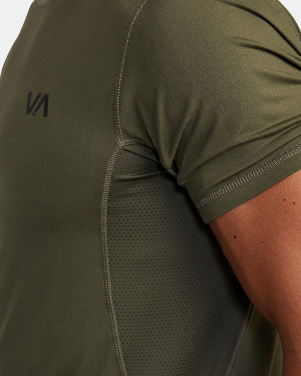 9 Sport Vent - T-Shirt for Men Green W4KTMBRVP1 RVCA