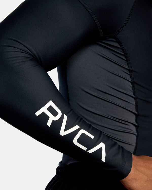 9 Compression - Long Sleeve Sports Top for Men  Z4KTMERVF1 RVCA